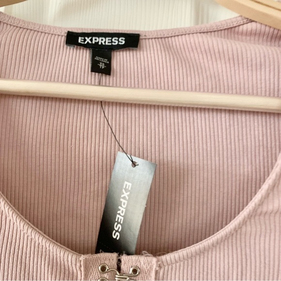 💗 Express Pale Blush Pink Ribbed Hook & Eye Bodysuit - Picture 5 of 5